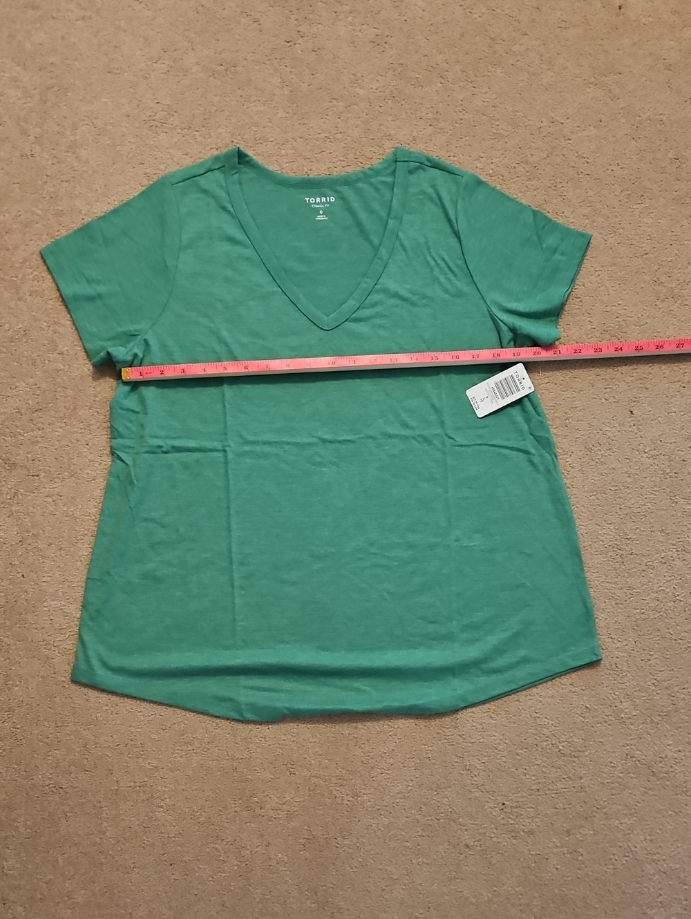 torrid Green V-Neck Short Sleeve Tee
